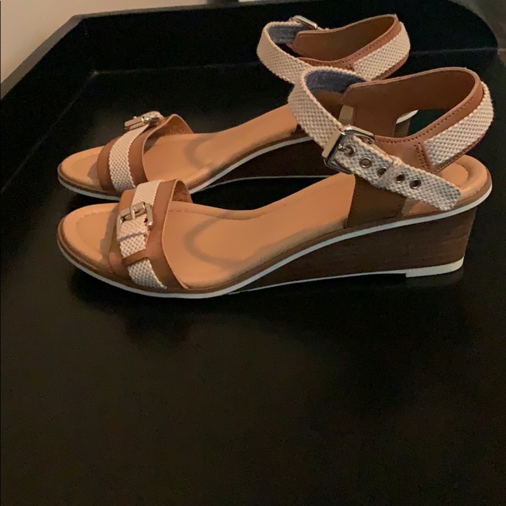 Dr Scholl’s Wedge Heel Sandals